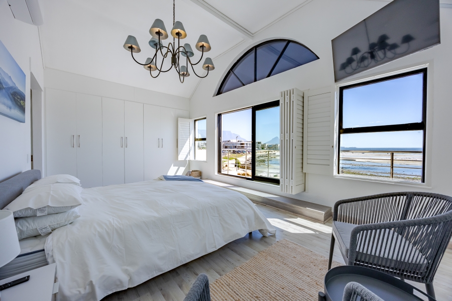 2 Bedroom Property for Sale in Milnerton Central Western Cape